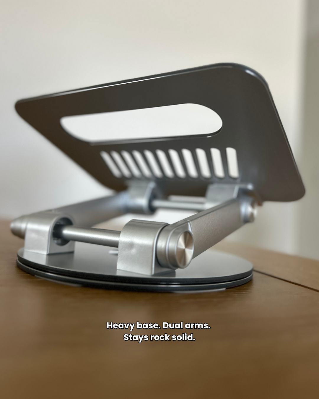 PEACHZ Adjustable Laptop Desk Stand